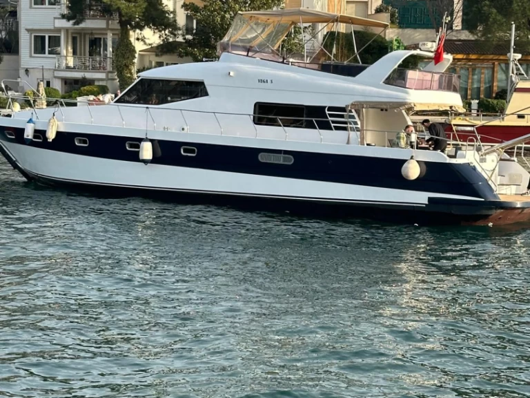 Huur Jacht met of zonder schipper costom made  in Beşiktaş