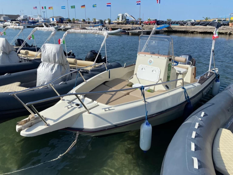 Verhuur Motorboot Elan met vaarbewijs