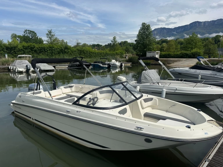Huur Motorboot met of zonder schipper Bayliner in Viviers-du-Lac