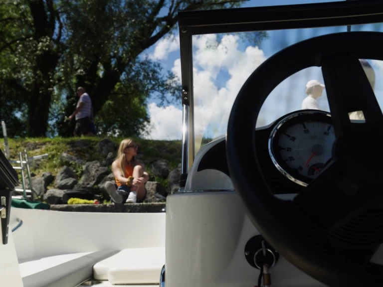 Bayliner ELEMENT 180 XL te huur van particulier of professional in Aix-les-Bains