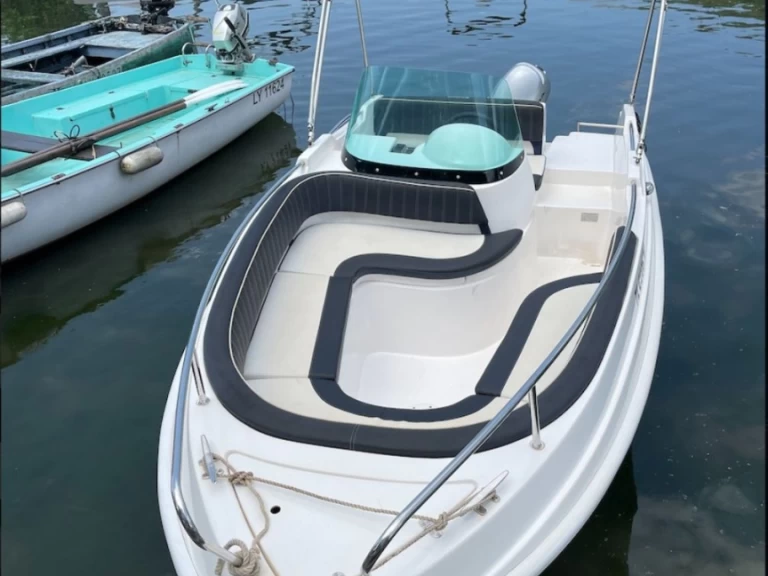 Bootverhuur kruger STELLA 475 STELLA 475 in Aix-les-Bains via SamBoat