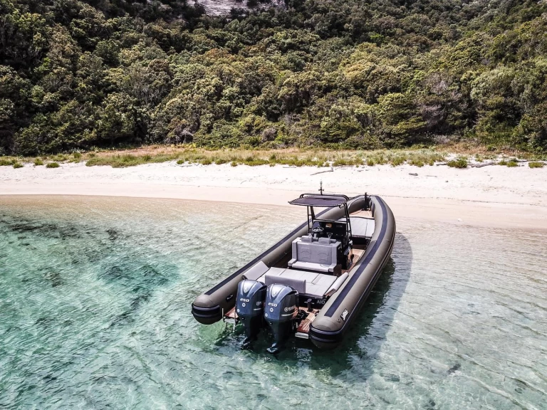 Huur een Marlin Boat 790 Pro Dynamic in Cannigione