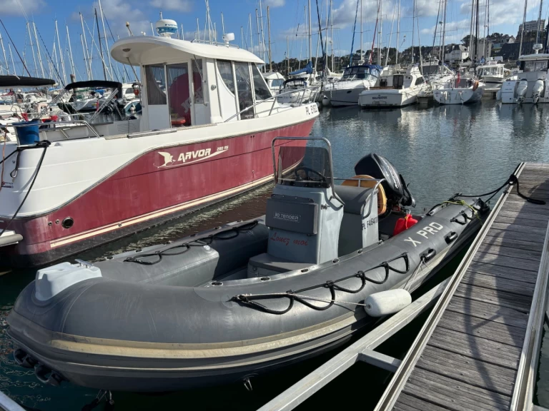 Huur een 3dtender Xpro 535  in Trébeurden