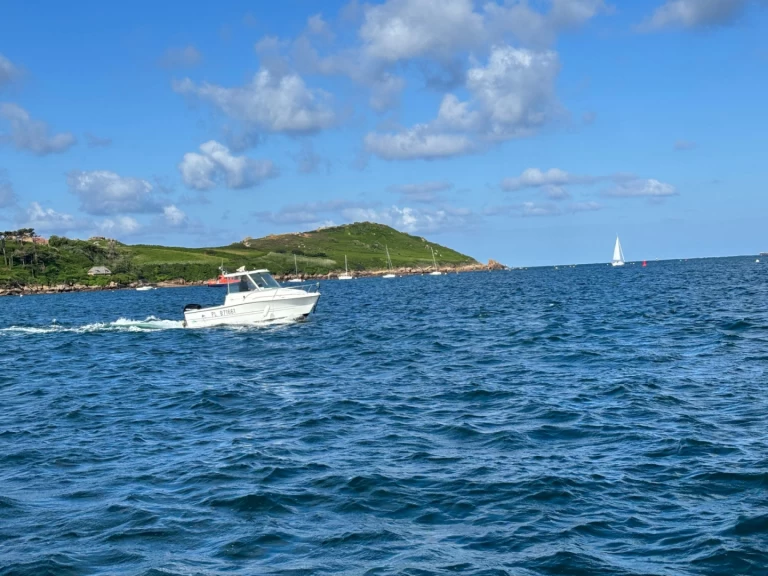 Verhuur Motorboot in Trébeurden - Sessa Marine SESSA 550