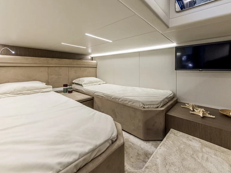 Verhuur Motorboot in Ibiza Town - LE MANS 45 14m