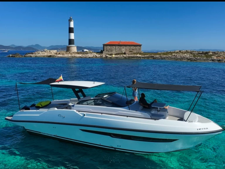 Bootverhuur Ibiza Town goedkoop 11m