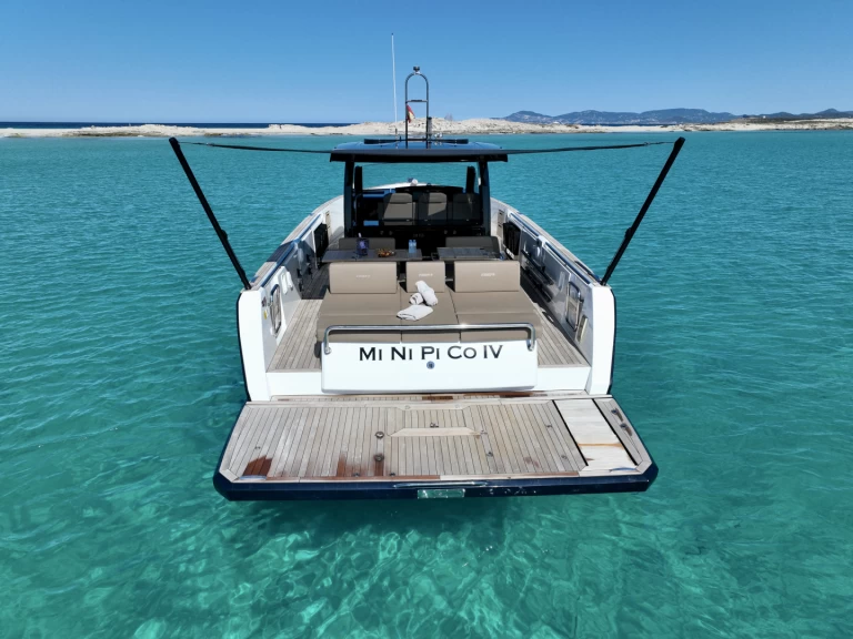 Bootverhuur Ibiza Town goedkoop MINIPICO IV