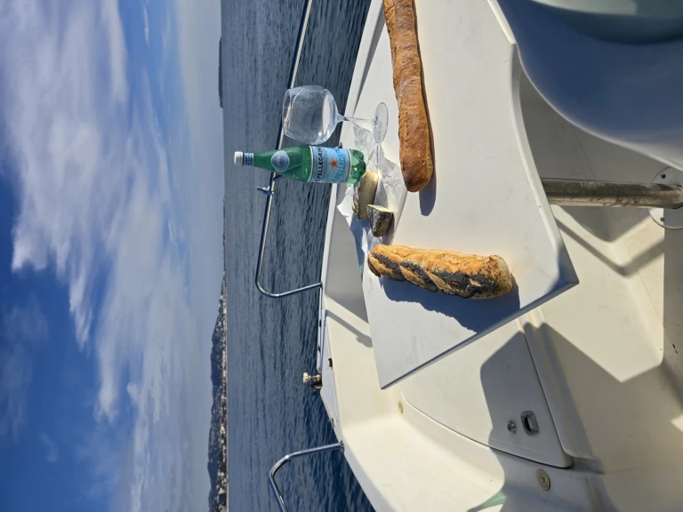 Bootverhuur Mandelieu-la-Napoule goedkoop Aquamar 17