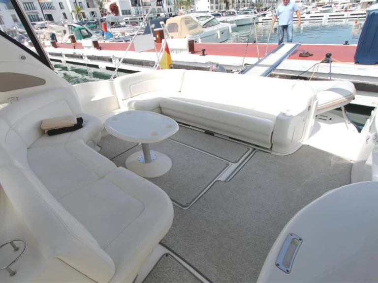 Huur Motorboot met of zonder schipper Sea Ray in Vila Nova de Gaia