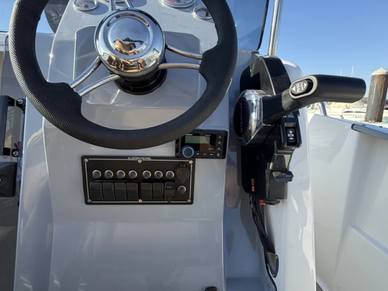 Jachthuur in l'Escala - trident 630 Open via SamBoat