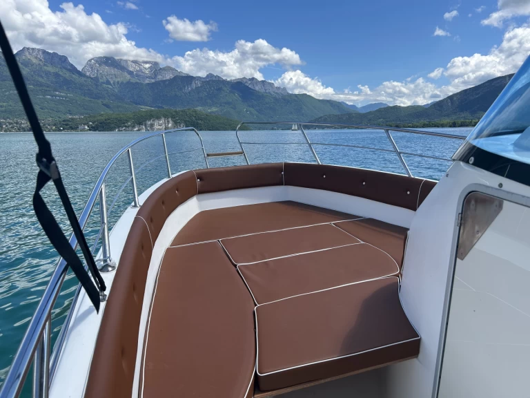 Verhuur Motorboot in Annecy - Marinello Eden 26 Open