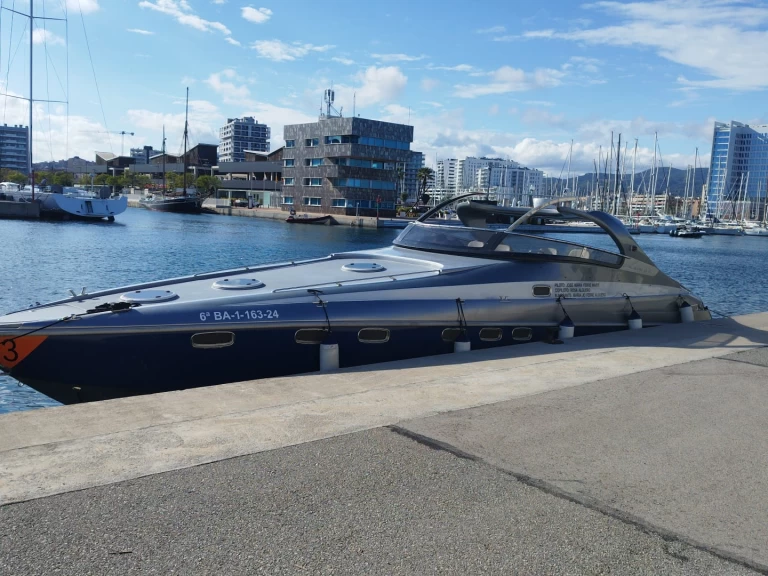 Motorboot te huur in Badalona voor de beste prijs