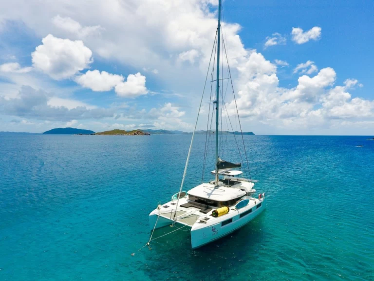 Bootverhuur Lagoon Lagoon 50 in Road Town via SamBoat