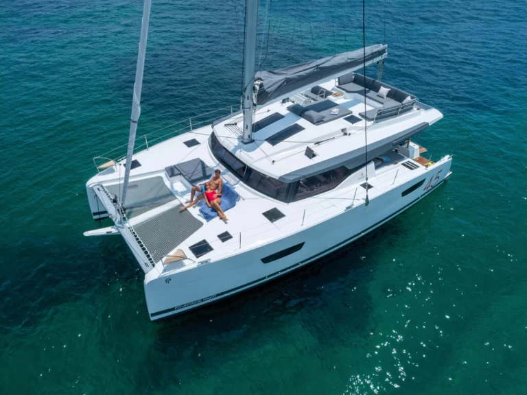 Fountaine Pajot Elba 45 te huur van particulier of professional in Le Marin