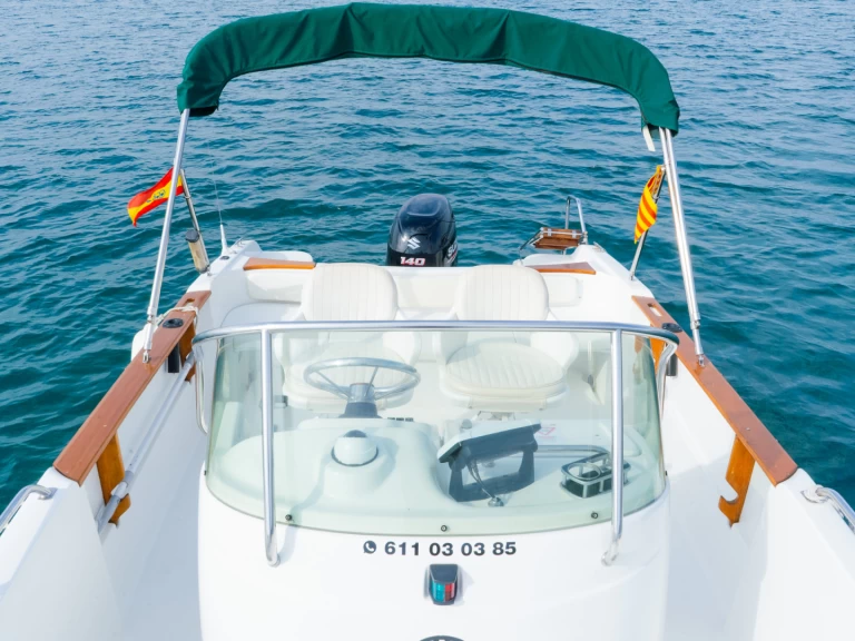 Bootverhuur l'Estartit goedkoop Cap Camarat 625