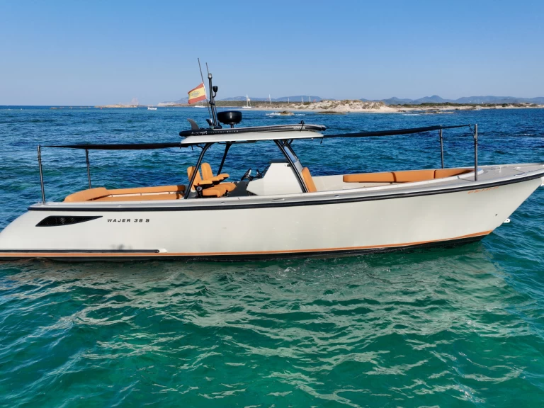 Huur Motorboot met of zonder schipper WAJER 38S in Ibiza Town