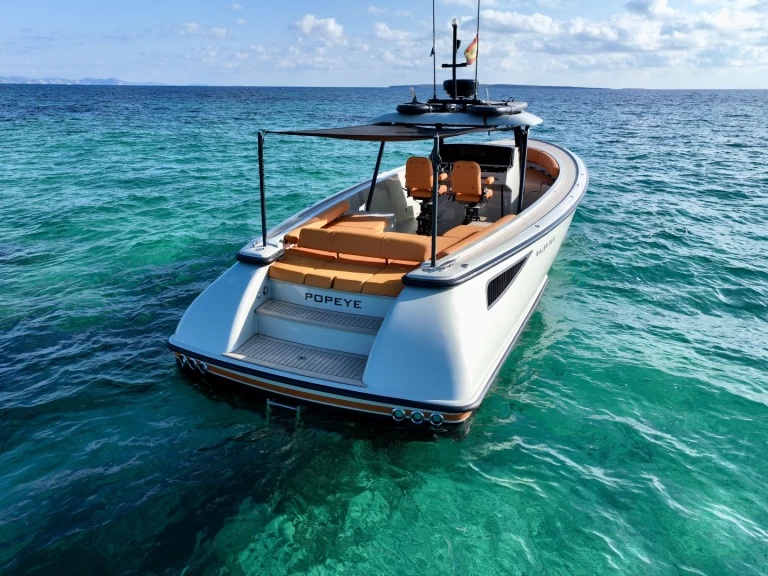 Motorboot te huur in Ibiza Town voor de beste prijs