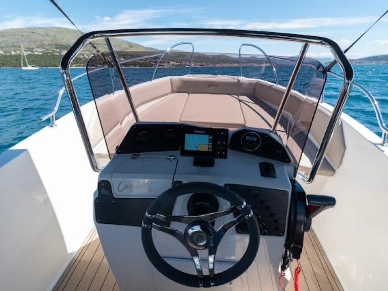 Verhuur Motorboot in Trogir - speedy Cayman 585 Deluxe