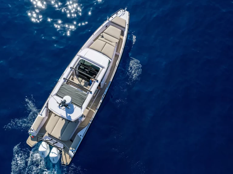 Huur een Axopar Axopar 37 T-Top in Empuriabrava