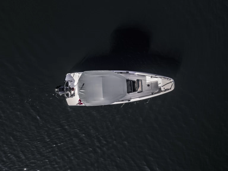 Motorboot te huur in Empuriabrava voor de beste prijs