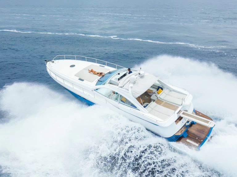 Huur Jacht met of zonder schipper Pershing in Ibiza Town