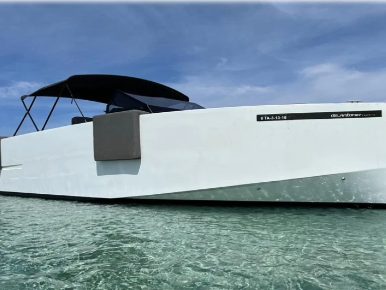 Bootverhuur Ibiza Town goedkoop D33 Open