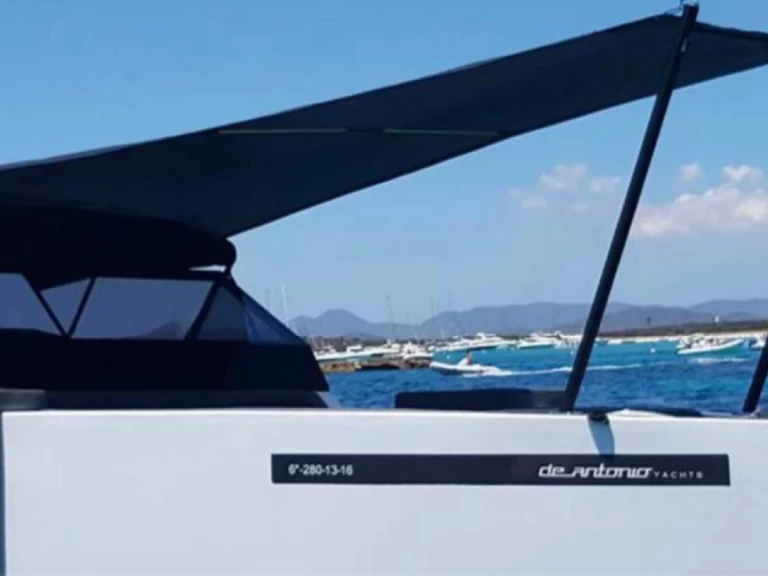Bootverhuur DE ANTONIO Yachts D33 Open in Ibiza Town via SamBoat