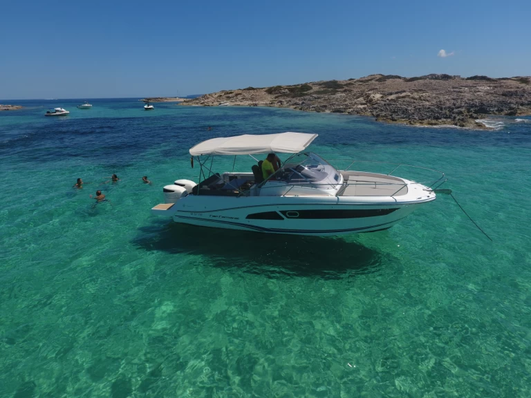 Motorboot te huur in Ibiza Town voor de beste prijs