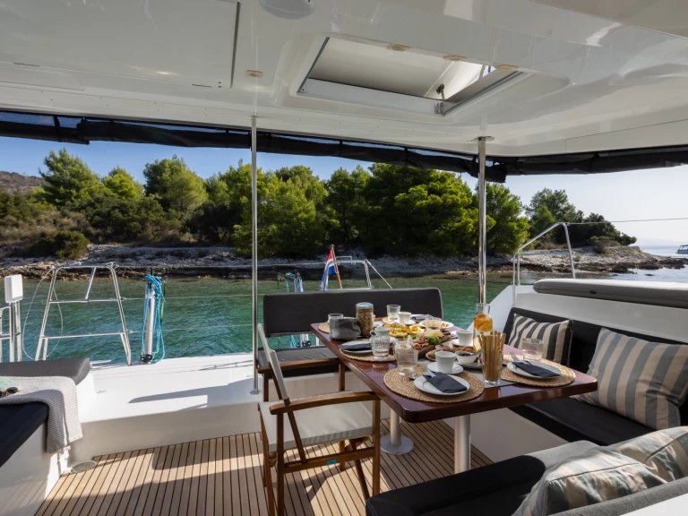 Huur Catamaran met of zonder schipper Lagoon in Split