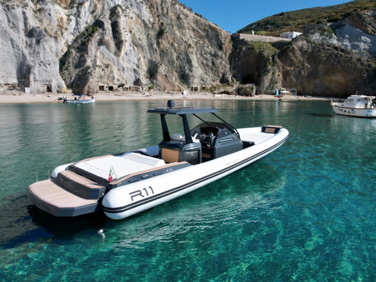 Verhuur RIB Renier met vaarbewijs