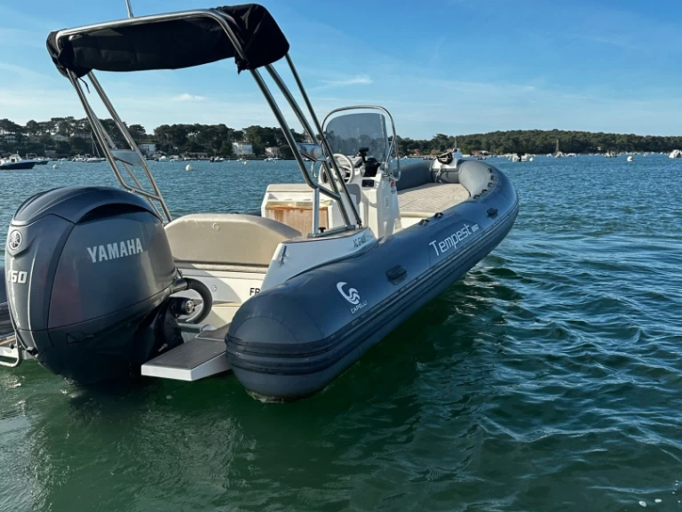 Bootverhuur Capelli Tempest 650 in Grand Piquey via SamBoat