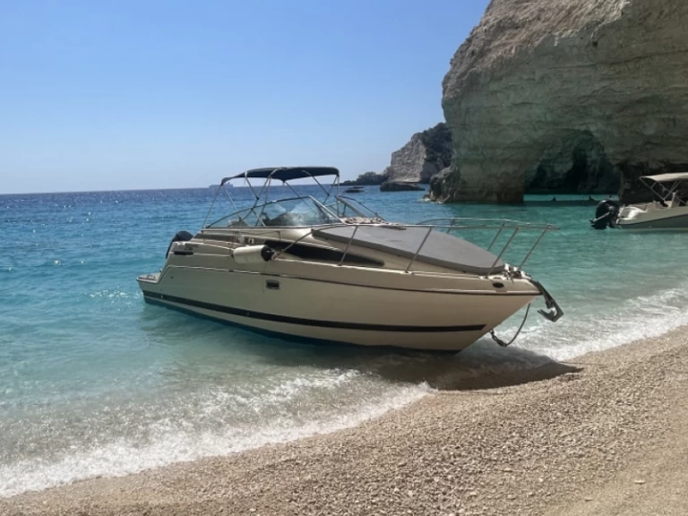 Verhuur Motorboot in Zakynthos - Bayliner Bayliner 2355 Ciera