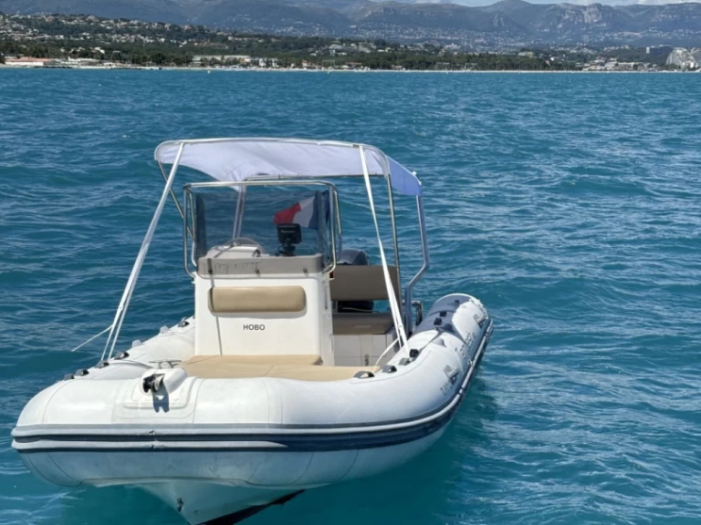 Huur RIB met of zonder schipper Capelli in Antibes