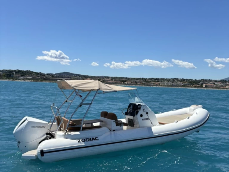 Zodiac Medline 6.8 te huur van particulier of professional in Antibes