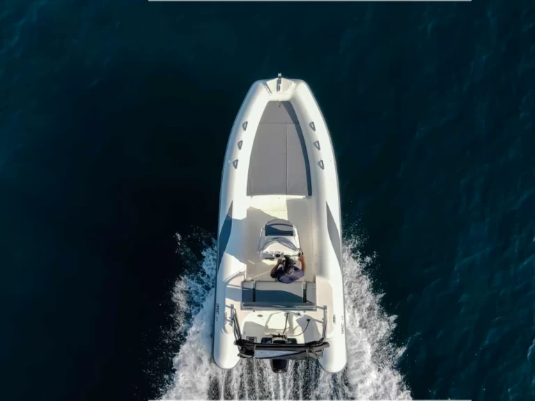 RIB te huur in Galéria voor de beste prijs