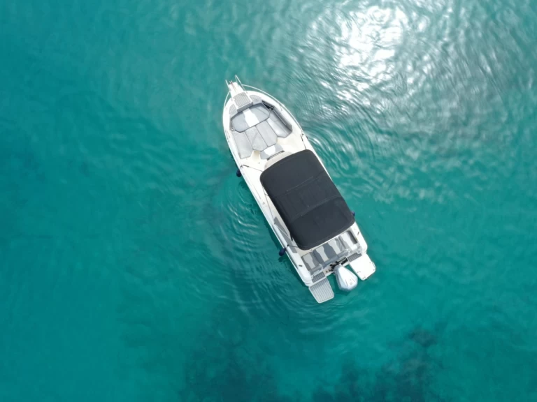 Jachthuur in Latchi - Karnic KARNIC 701 SL via SamBoat