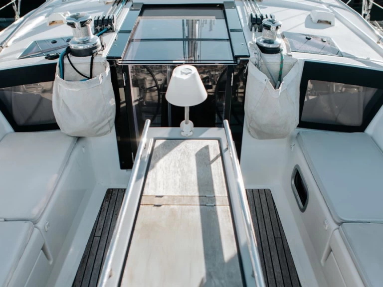 Bootverhuur Ajaccio goedkoop Oceanis 41