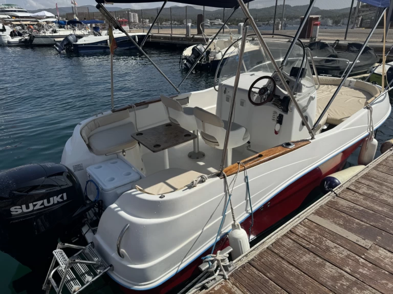 Huur een Quicksilver Quicksilver 525 Flamingo in Sant Antoni de Portmany