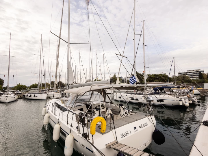 Bootverhuur Bavaria Bavaria C45 in Álimos via SamBoat