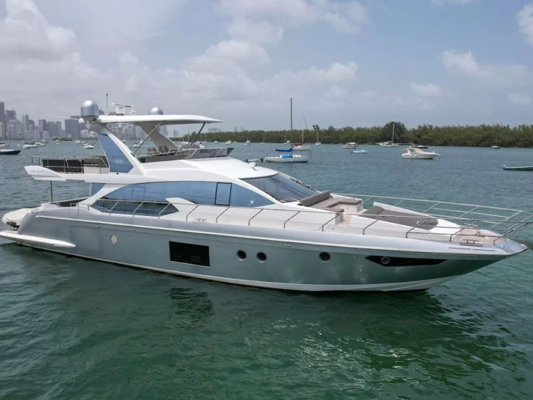 Huur Jacht met of zonder schipper Azimut in Miami
