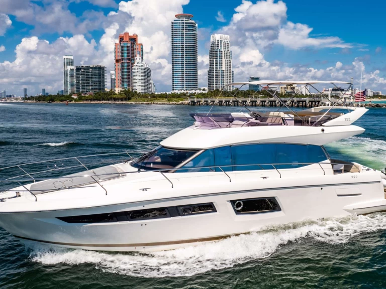 Huur Jacht met of zonder schipper Prestige Yachts in Bahama's