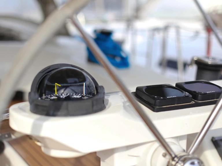 Huur Zeilboot met of zonder schipper Bavaria in Jezera