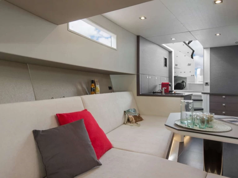 Bootverhuur Vanquish Placebo in Benítses via SamBoat