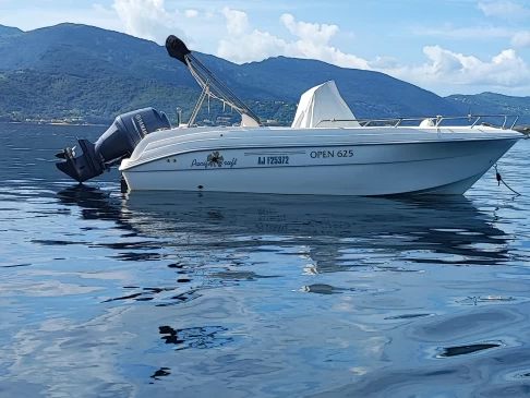 Bootverhuur Pacific Craft Pacific Craft 625 Open in Sagone via SamBoat