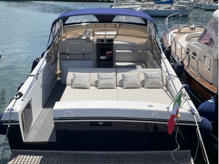 Bootverhuur Itama Itama 38 in Ischia via SamBoat