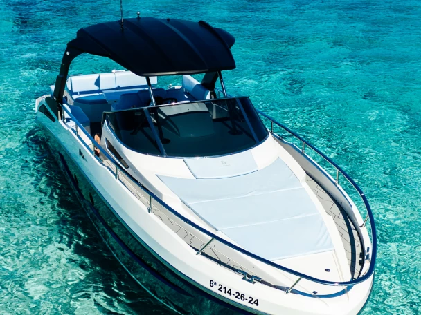 FIM 340 te huur van particulier of professional in Ibiza Magna