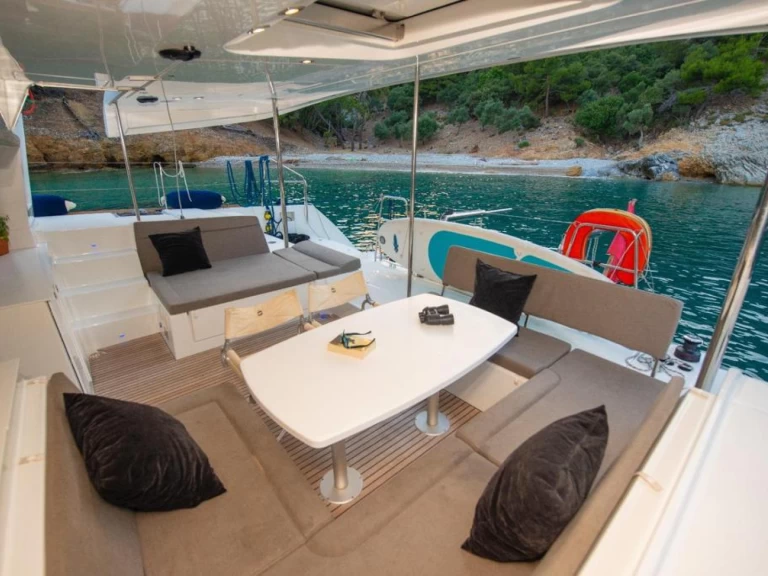 Huur een Lagoon 450F  Lagoon 450F  in Fethiye