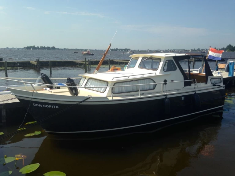 Huur Motorboot met of zonder schipper Curtevenne in Bunschoten-Spakenburg
