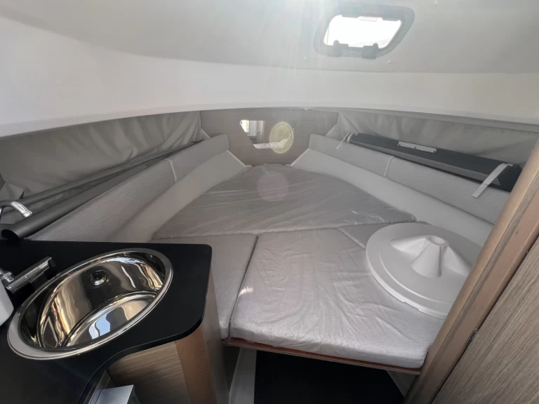 Bootverhuur Les Issambres goedkoop Cap Camarat 755 WA