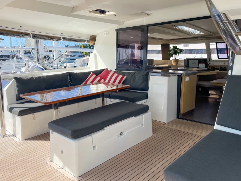 Huur Catamaran met of zonder schipper Fountaine Pajot in Phuket